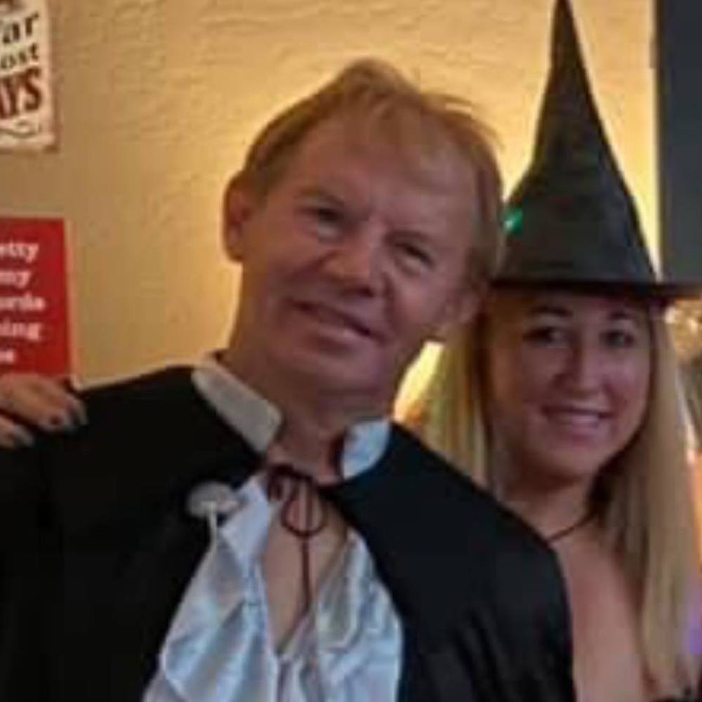 Meet your Posher, Bruce